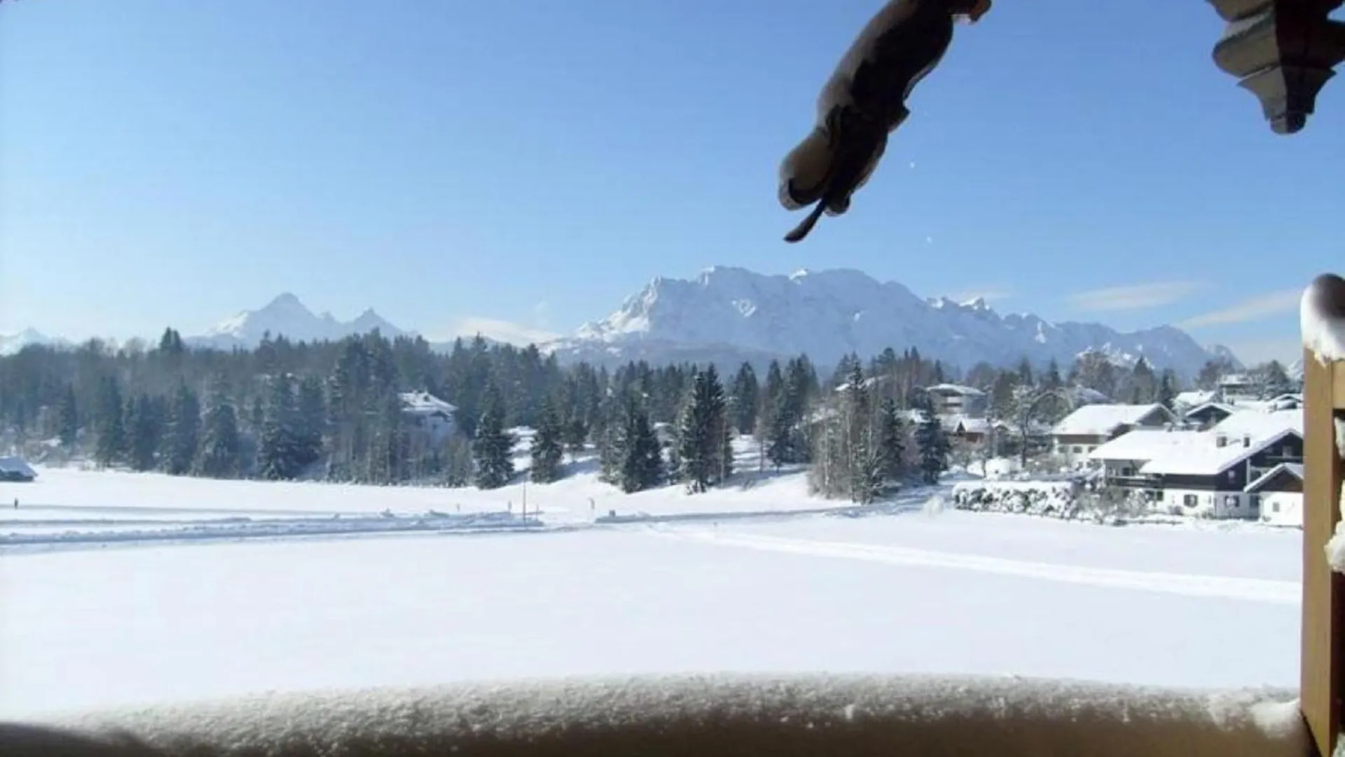 Ferienwohnungen Zum Baur Krun