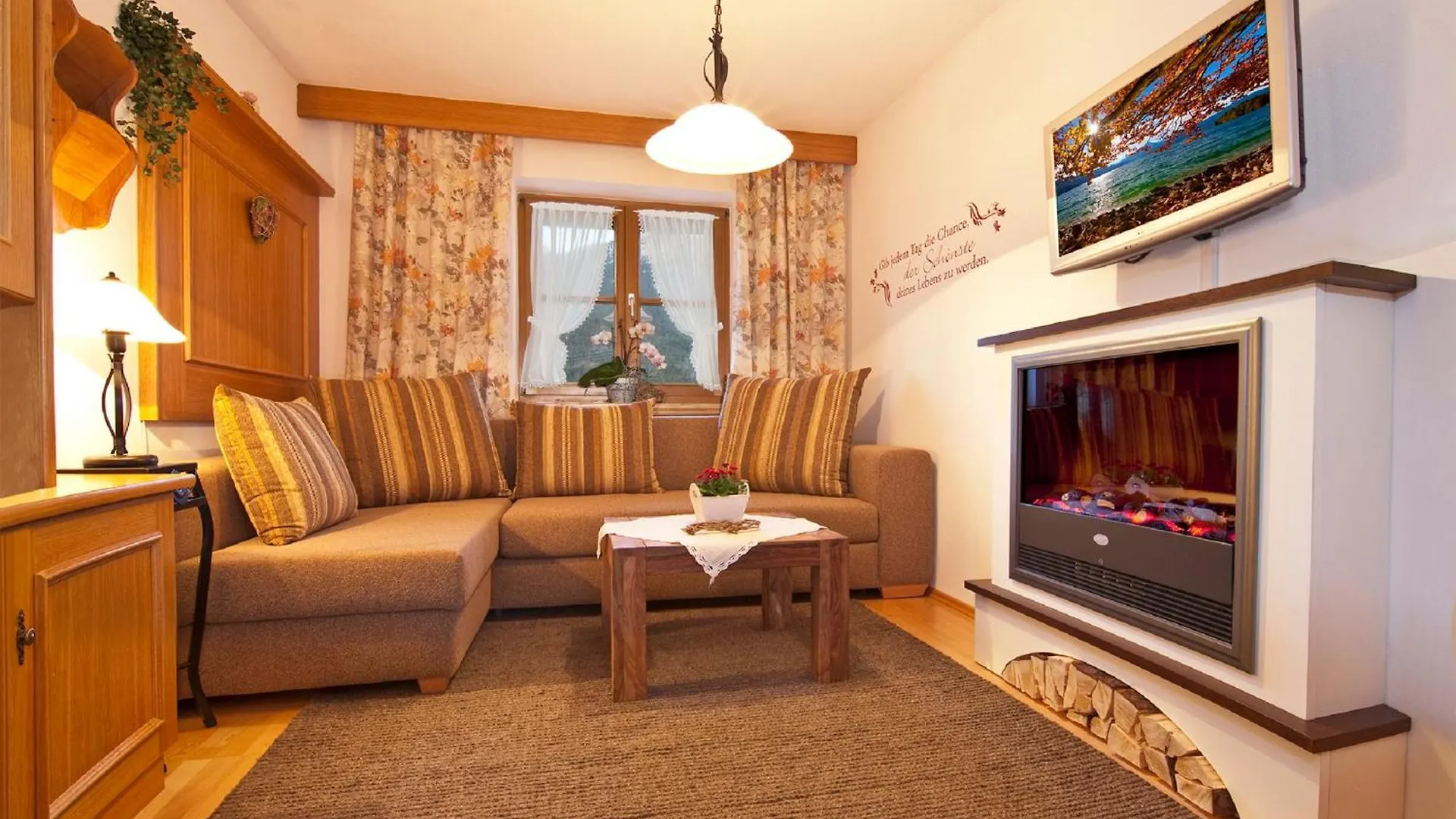 Apartmán Ferienwohnungen Zum Baur Krün