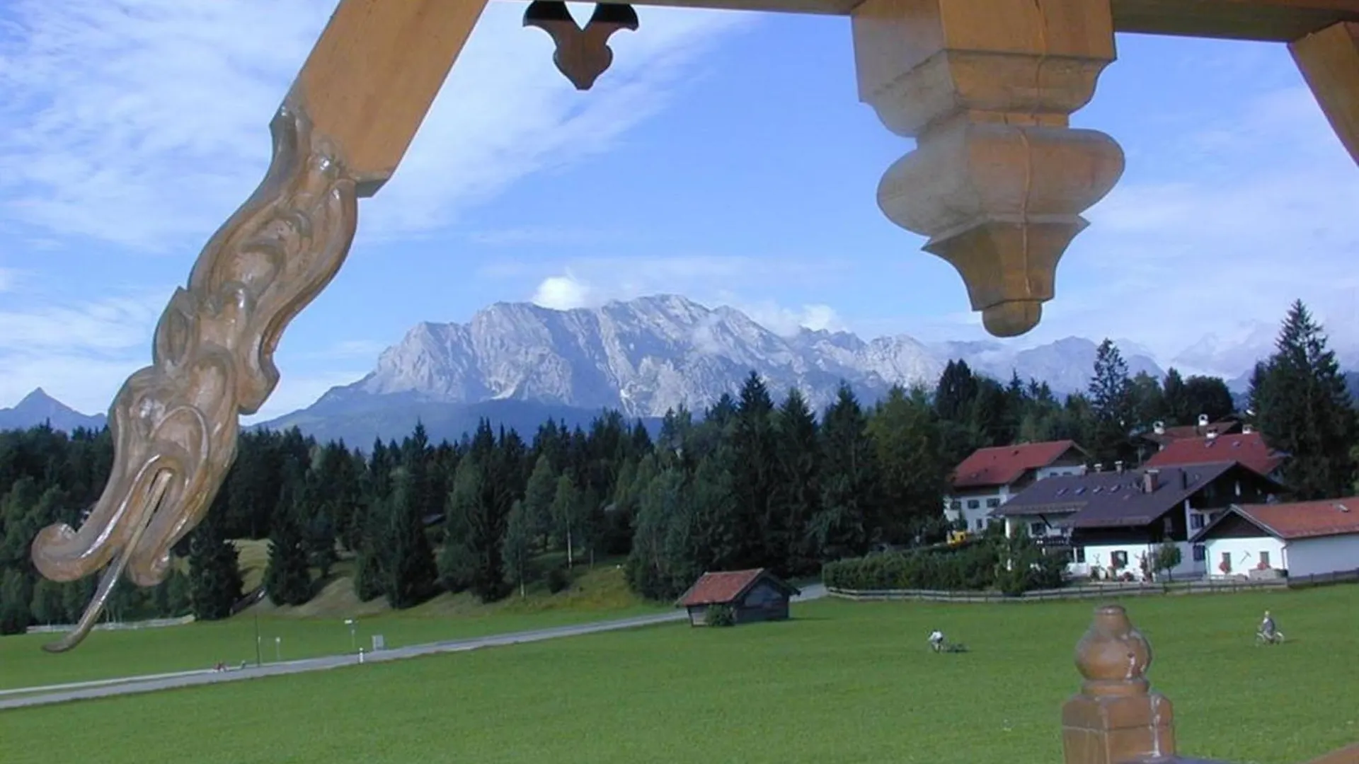 Ferienwohnungen Zum Baur Krün 0*,