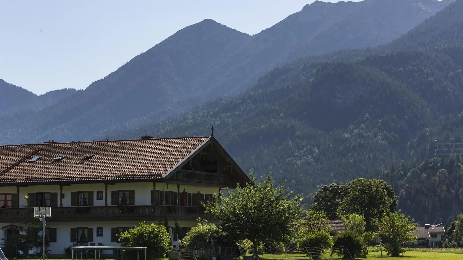 Ferienwohnungen Zum Baur Krün Německo
